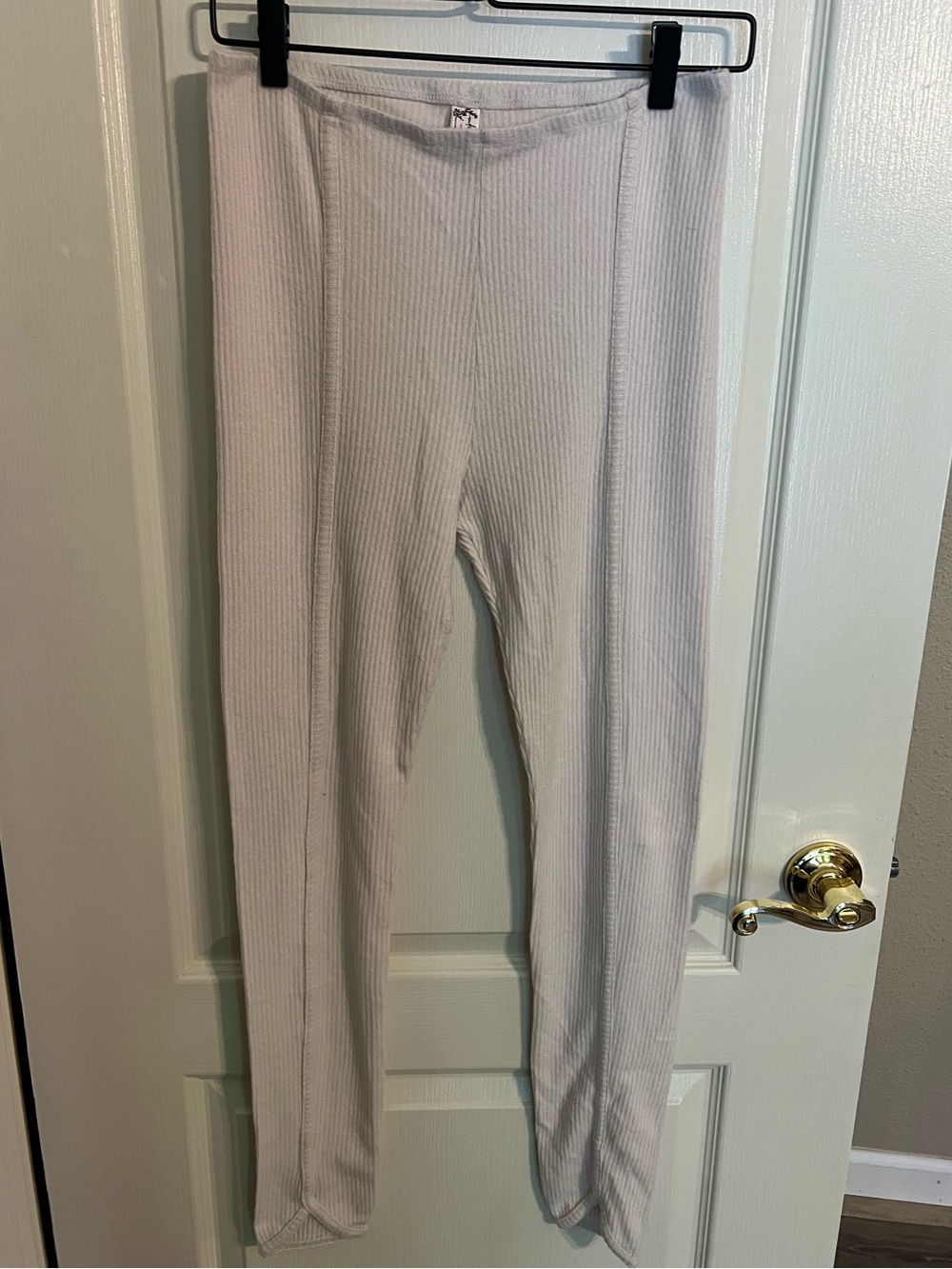 Free People Intimately Ribbed Knit Leggings in Cream NWOT Size M